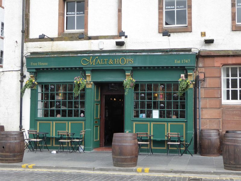 Edinburgh & South East Scotland- Leith 3 Pub Social