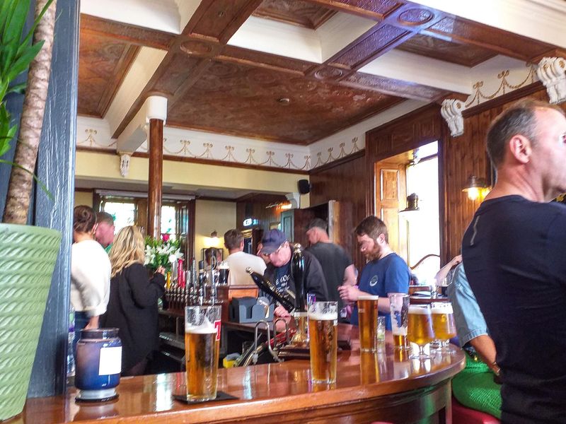 (Pub, Bar). Published on 18-05-2025 
