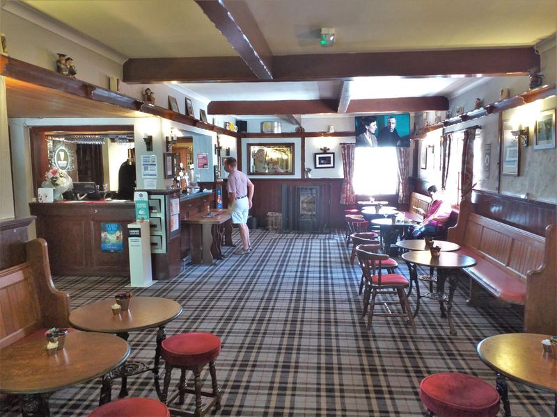 (Pub, Bar). Published on 06-09-2021