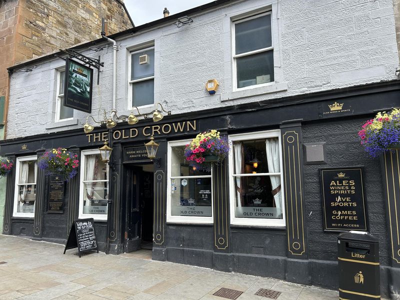 Old Crown, Penicuik (Photo: Ron Elder 09/07/2025) . (Pub, External, Key). Published on 24-07-2025 