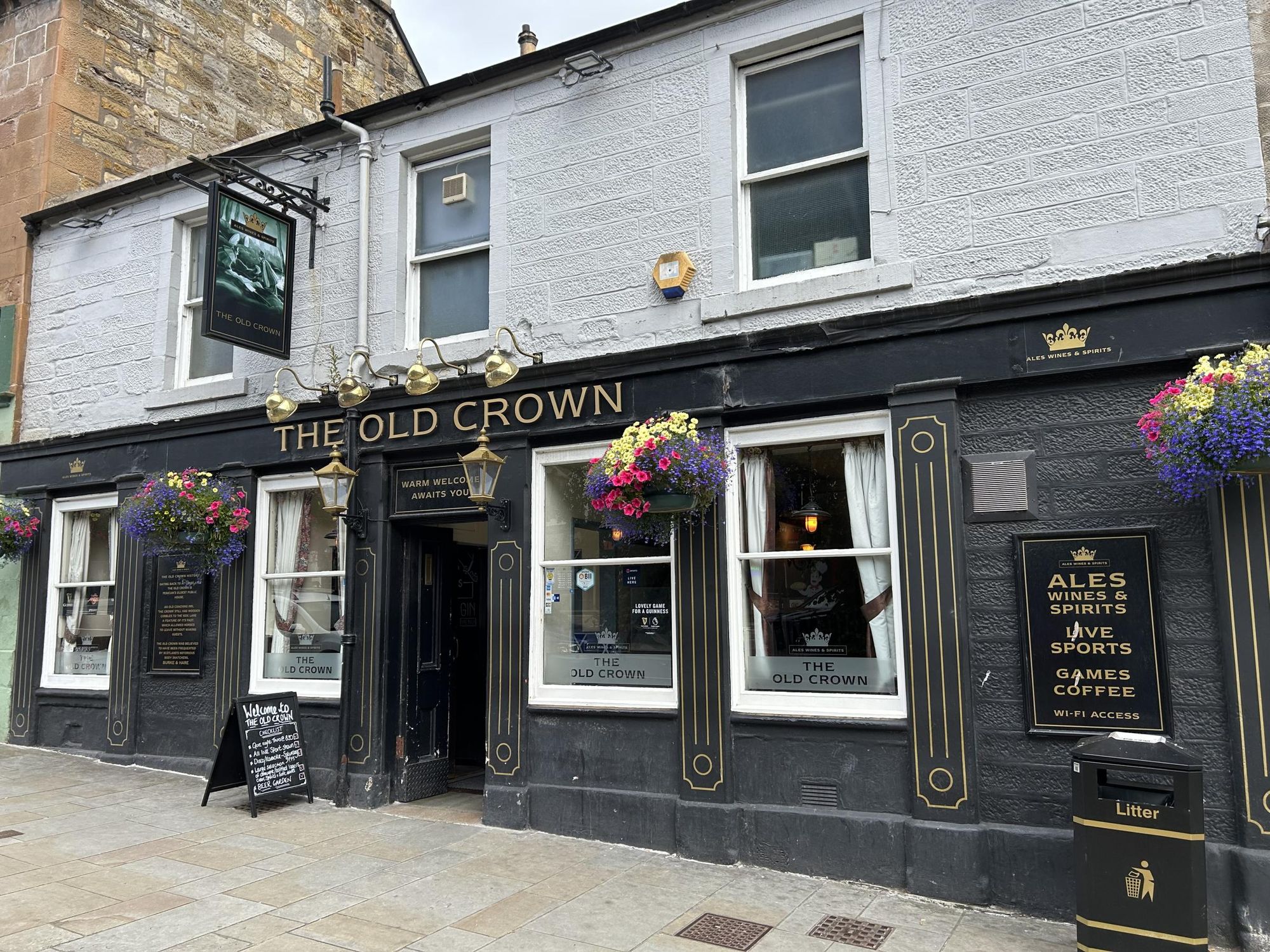 Old Crown, Penicuik (Photo: Ron Elder 09/07/2025) . (Pub, External, Key). Published on 24-07-2025