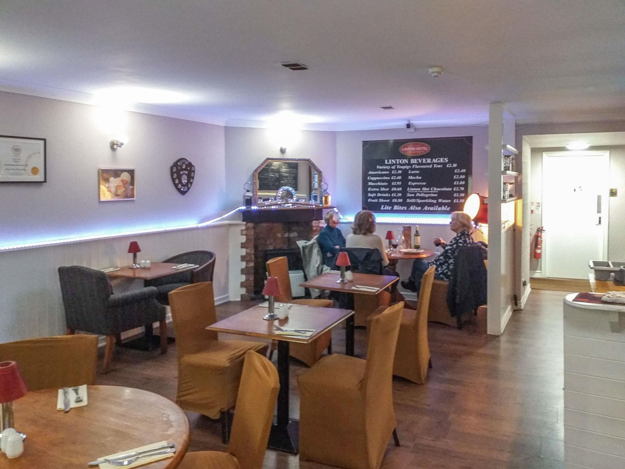(Pub, Restaurant). Published on 29-06-2025