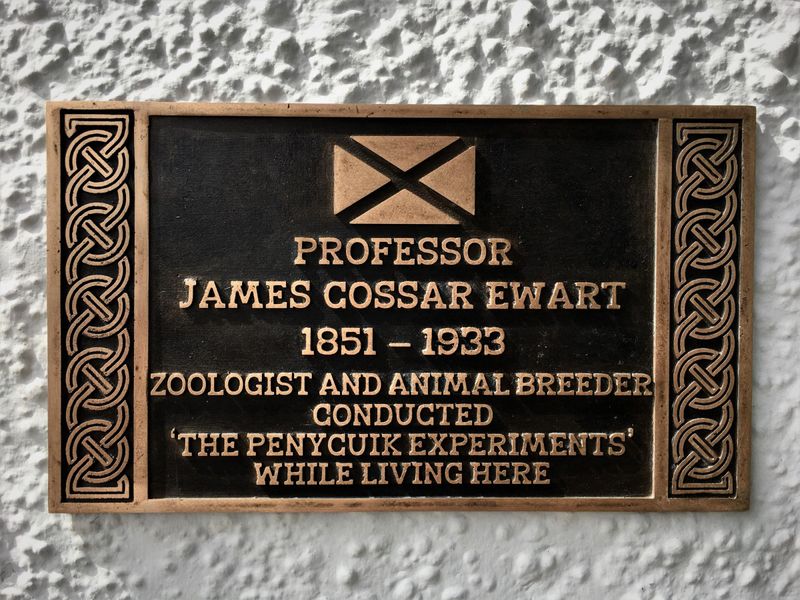 Historic Environment Scotland Commentative Plaque. (Pub, External). Published on 18-05-2022