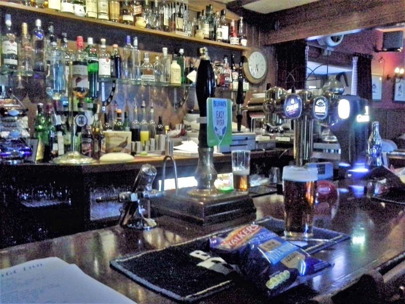 (Pub, Bar). Published on 04-11-2018