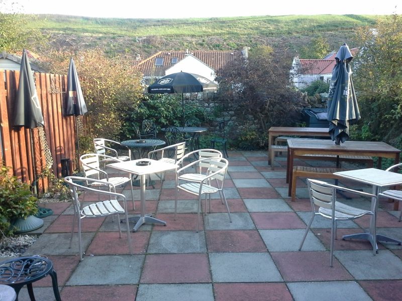 (Pub, Garden). Published on 24-09-2014