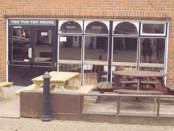 Ten Tun Tap House - Good Beer Guide App