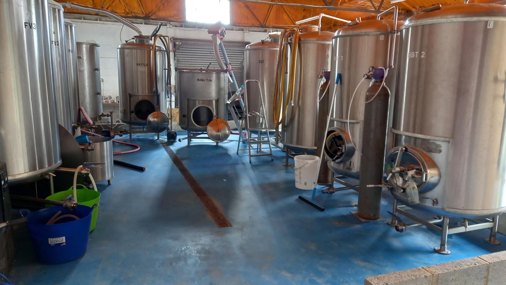 Brewery kit seen from tap room. Published on 21-05-2023