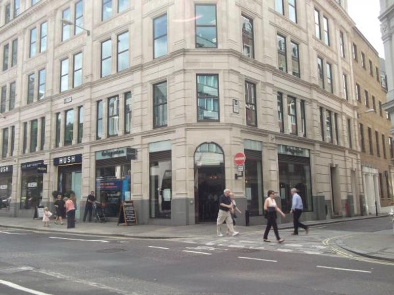 Happenstance London EC4 taken August 2015. (Pub, External). Published on 16-08-2015