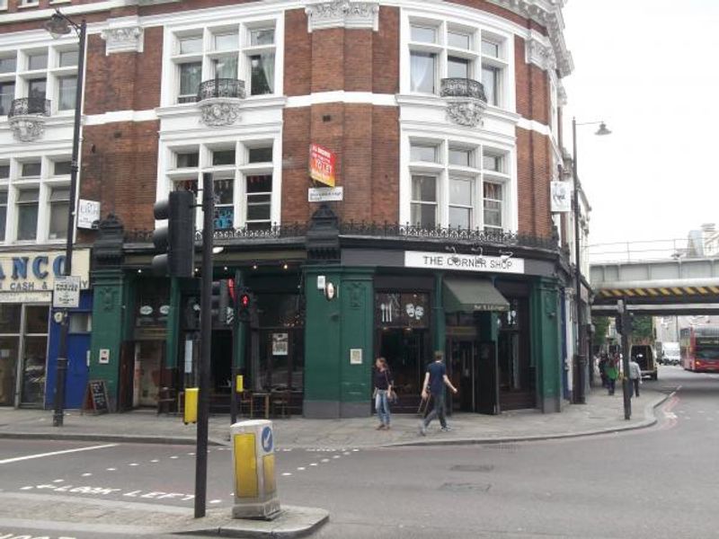 The Corner Shop London E1 taken June 2014. (Pub, External). Published on 08-08-2014