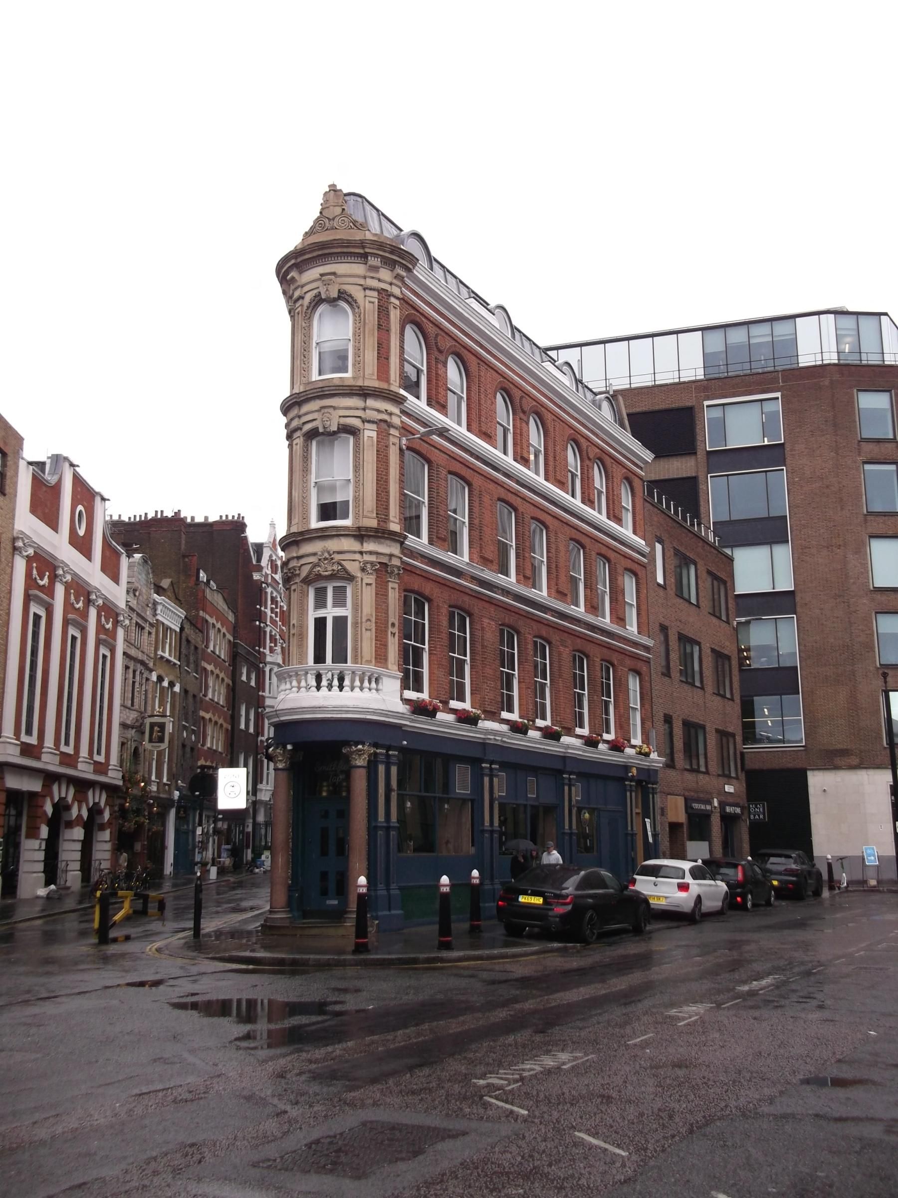 Smithfield Tap-London EC1M-20250605. (Pub, External, Key). Published on 14-07-2025