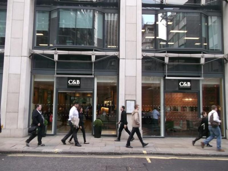 Corney & Barrow London EC2 taken Sept 2014. (Pub, External). Published on 31-10-2014