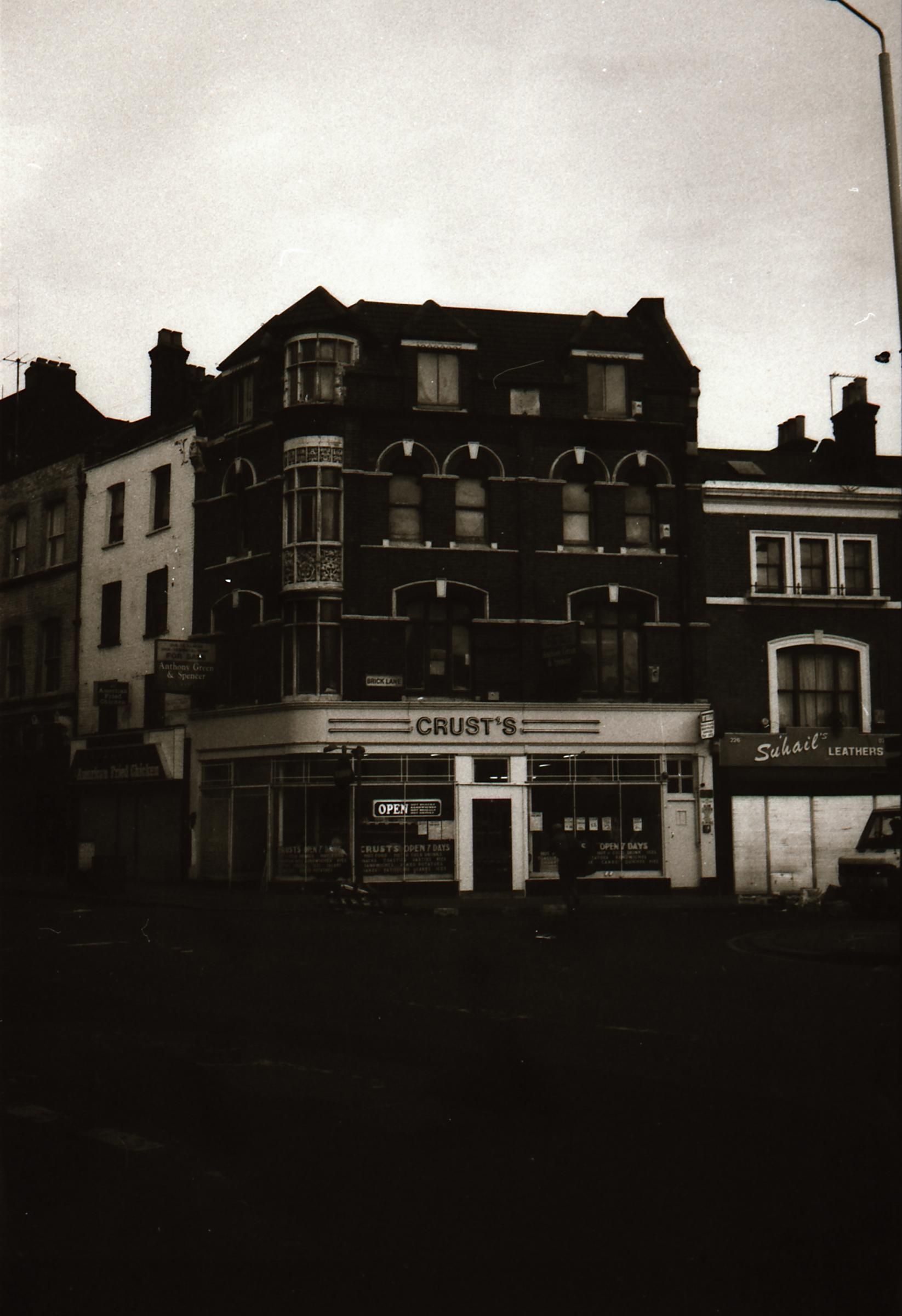 Flowerpot London E2 120 Bethnal Gr Rd taken maybe 1991.jpg. (Pub). Published on 22-02-2018