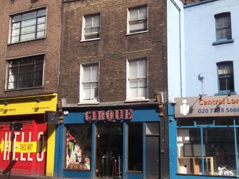 Cirque/Common London EC1 taken May 2016. Published on 10-05-2016