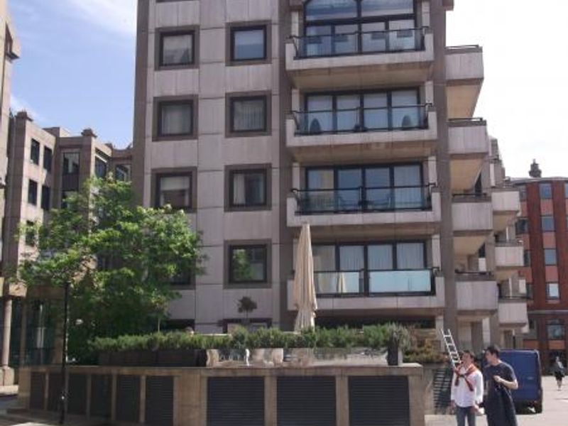 Northbank London EC4 taken May 2016. (Pub). Published on 19-05-2016