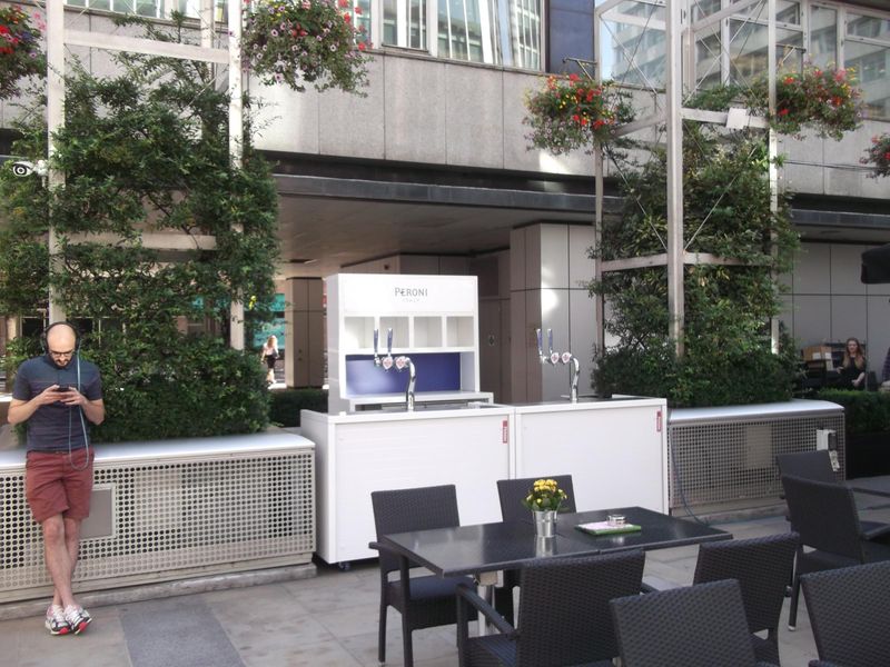 C&B City Point London EC2 taken 20 Aug 2016.. (Pub, External). Published on 16-04-2019