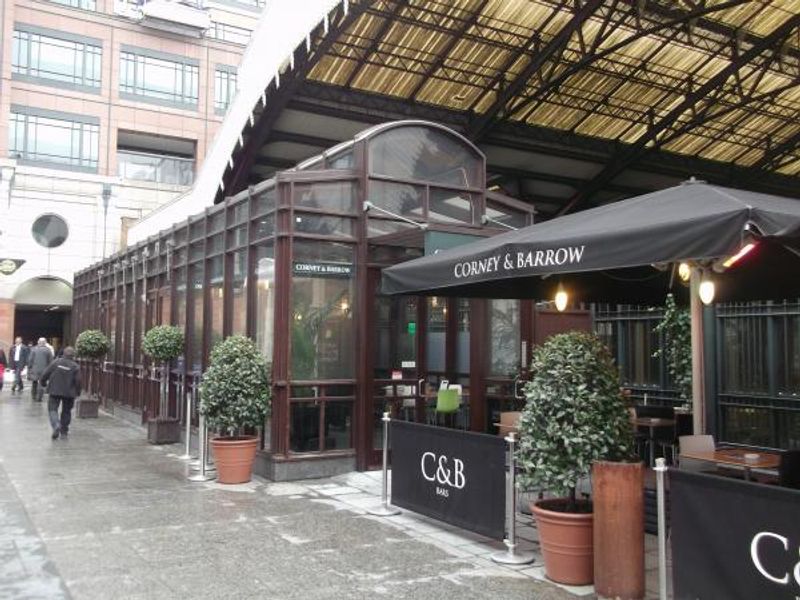 Corney & Barrow London Exchange Sq EC2 taken Nov 2014. (Pub, External). Published on 28-01-2015 