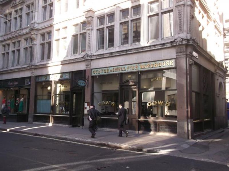 Gows London EC2 taken May 2016. (Pub). Published on 10-05-2016