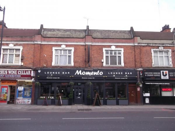 E1 Momento taken March 2016. (Pub). Published on 07-04-2016