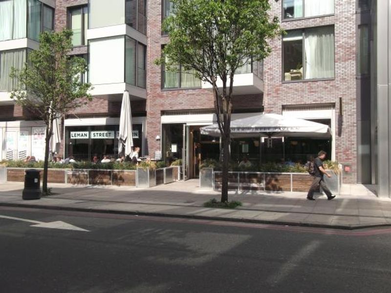 Leman Street Tavern London E1 taken May 2016. (Pub). Published on 19-05-2016