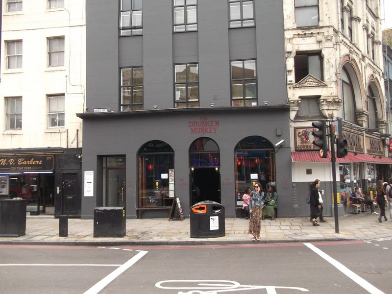 Drunken Monkey London E1 taken June 2016. (Pub, External). Published on 22-01-2017