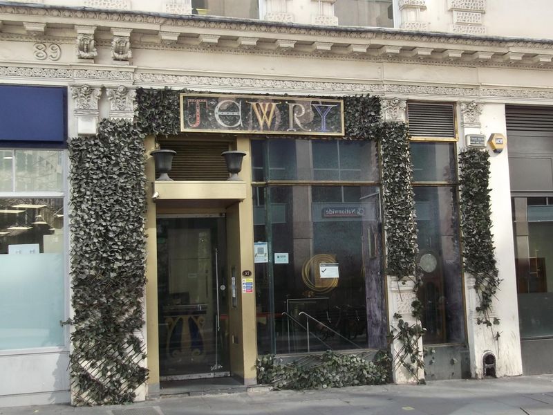 Jewry London EC3-2022-04-11.. (Pub, External). Published on 22-04-2022