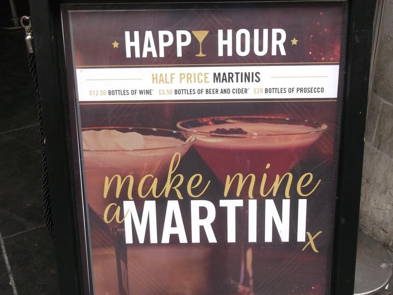 EC2-DirtyMartini158Bishopsgate1-taken 21-7-2018.. (Pub, Sign). Published on 07-10-2018