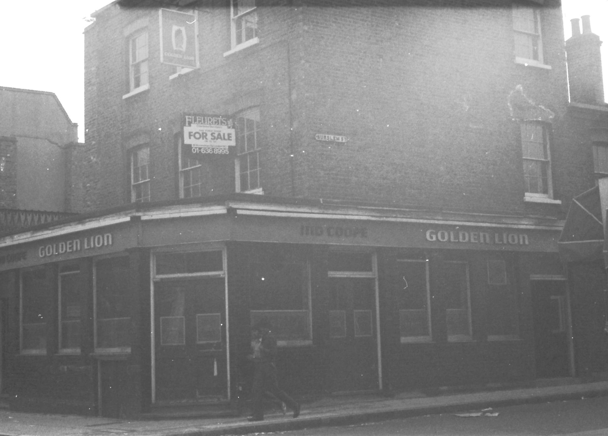 Golden Lion London E1 taken mid 1980's. (Pub, External, Key). Published on 28-03-2023