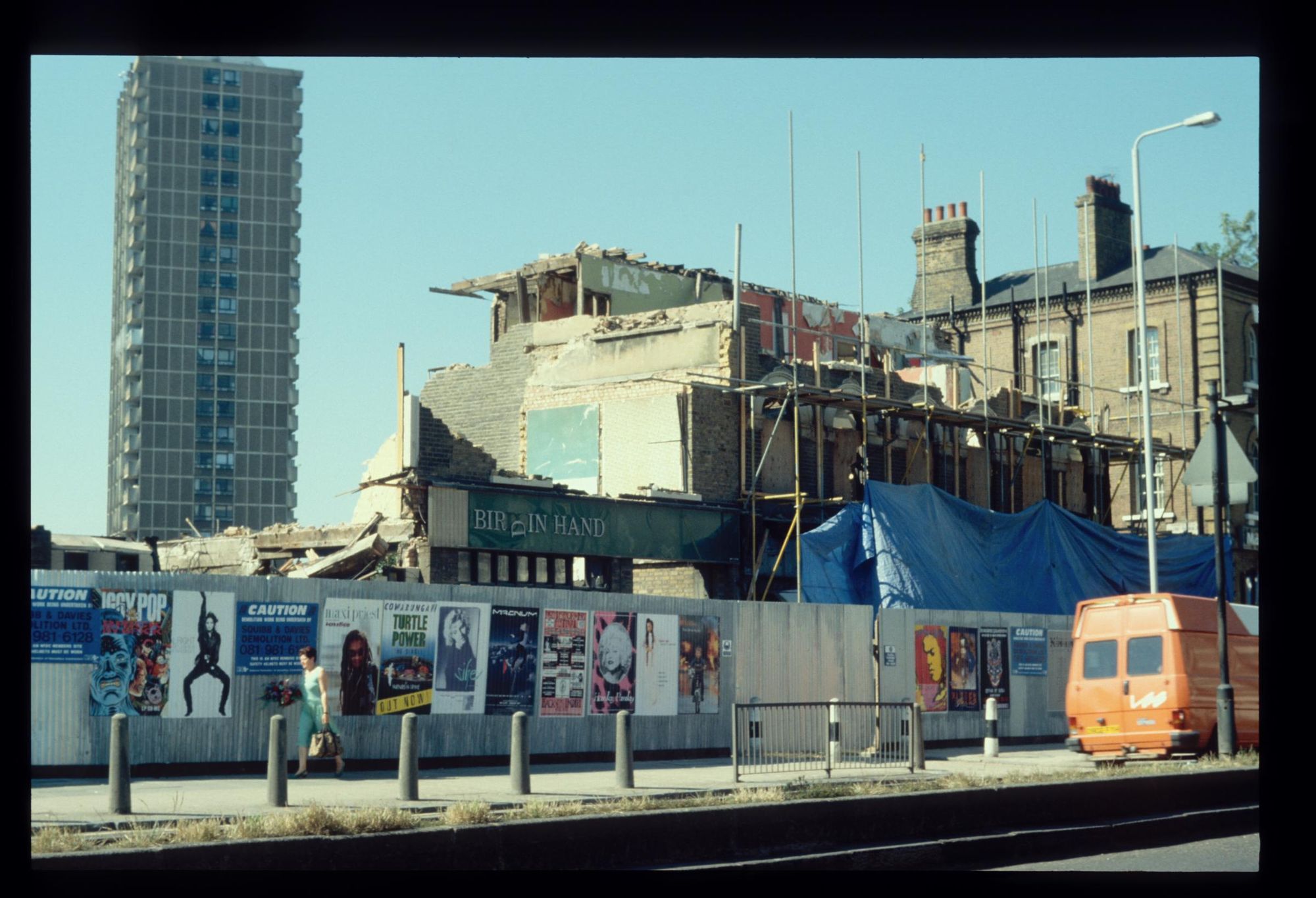 Bird In Hand London E3. (Pub, External). Published on 03-11-2022