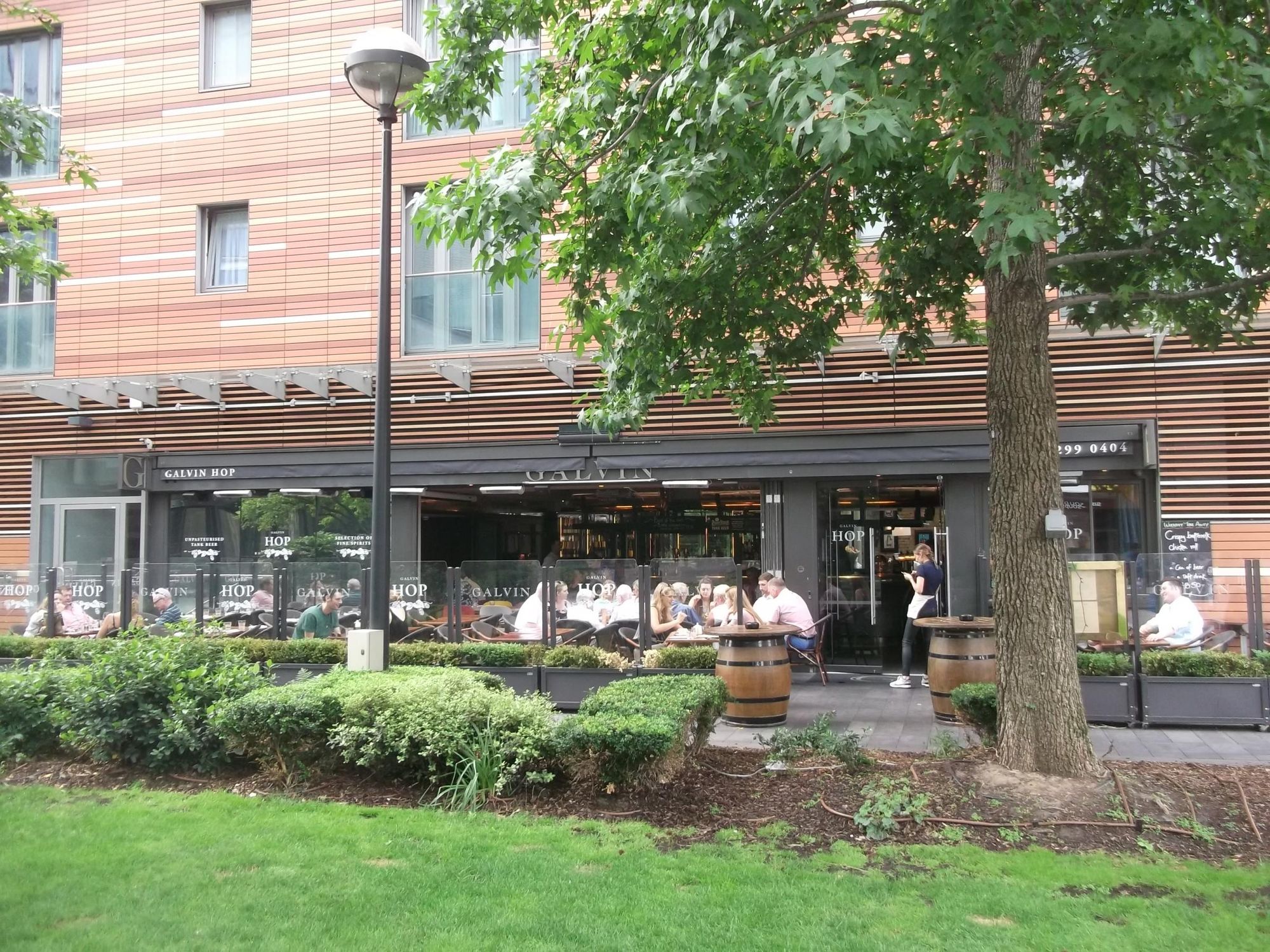 E1-Galvinhop-20180721.. (Pub, External, Key). Published on 27-07-2018