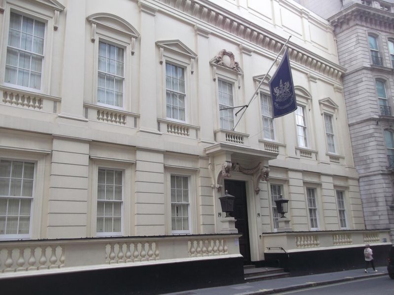 EC2-CityofLondonClub-taken 2-7-2018.. (Pub, External). Published on 07-10-2018
