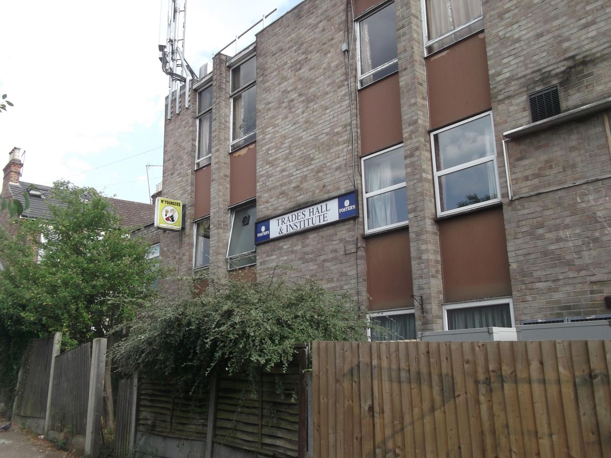 E17-WalthamstowTradesHall1-20180714.. (Pub, External). Published on 05-08-2018