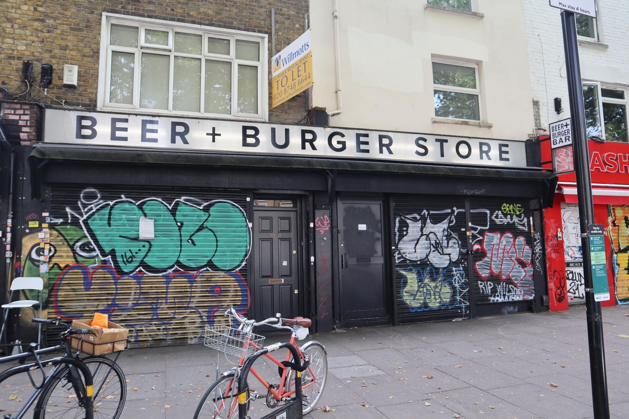 Off Broadway London E8 20240808. (Pub, External). Published on 10-08-2024