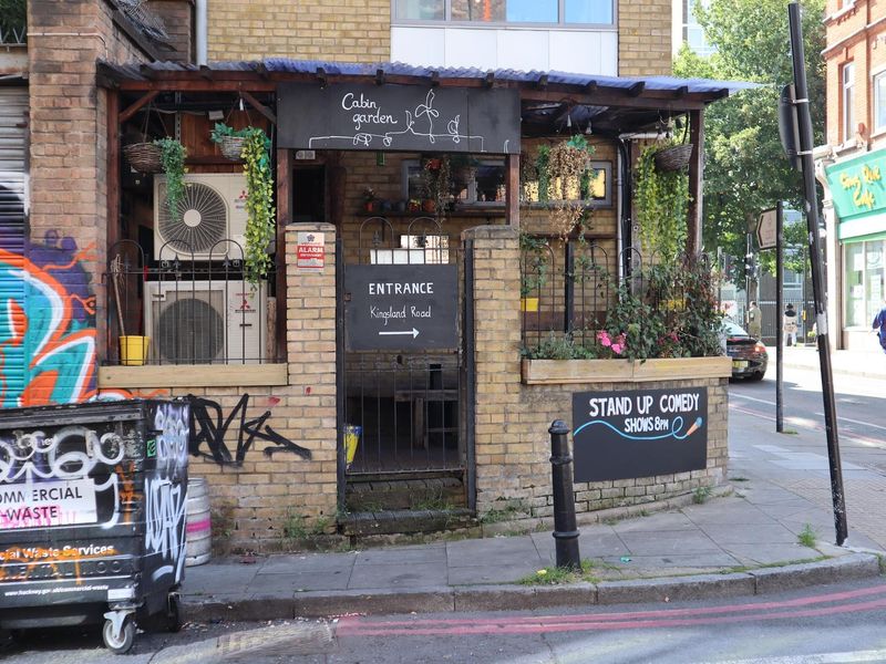 Hoxton Cabin-London E220240716.. (Pub, External). Published on 18-07-2024 