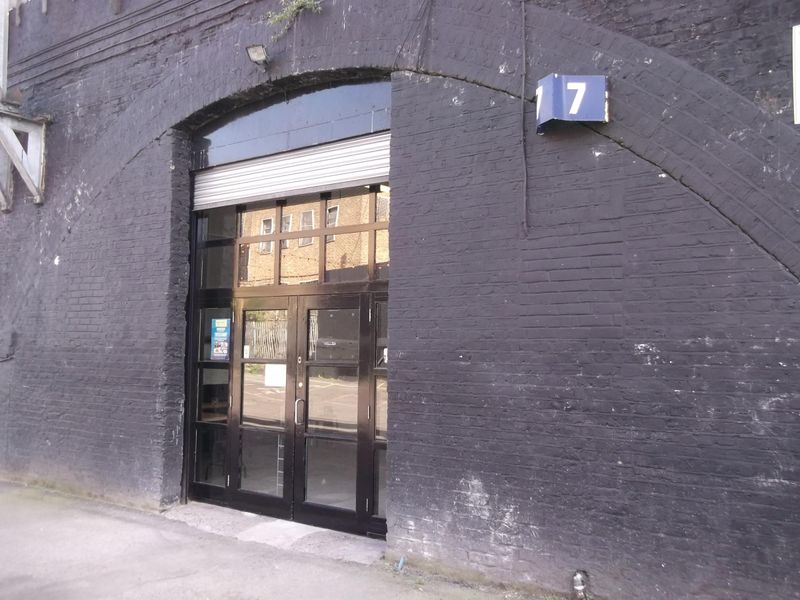 Brew Club Tap Room London E8 taen 25 March 2019.. (Pub, External, Key). Published on 15-04-2019 