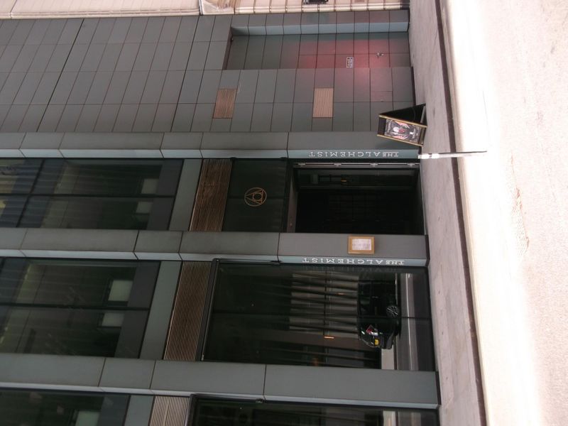 Alchemist London EC3 taken-2022-04-11.. (Pub, External). Published on 22-04-2022