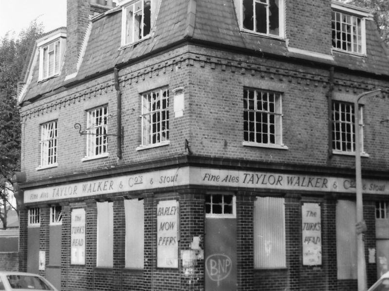 E1-Turks Head taken Oct 1988. (Pub, External). Published on 02-01-2018