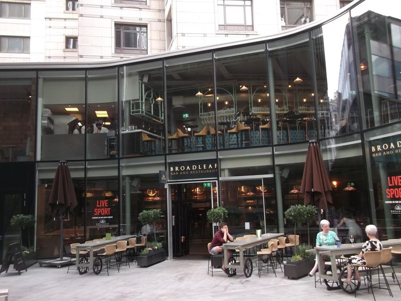 EC2-Broadleaf25OldBroadStreet1 taken 22-07-2018. (Pub, External). Published on 07-10-2018
