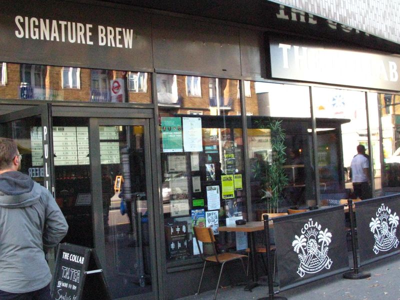 Collab London E17 20191027.. (Pub, External). Published on 20-02-2020
