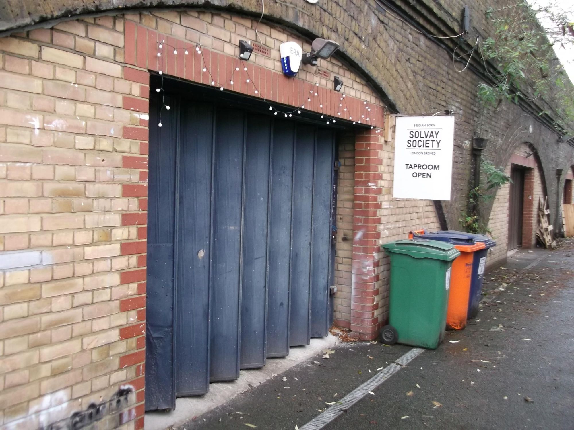 Solvay Society Taproom London E11 20211229. (Pub, External). Published on 07-01-2022