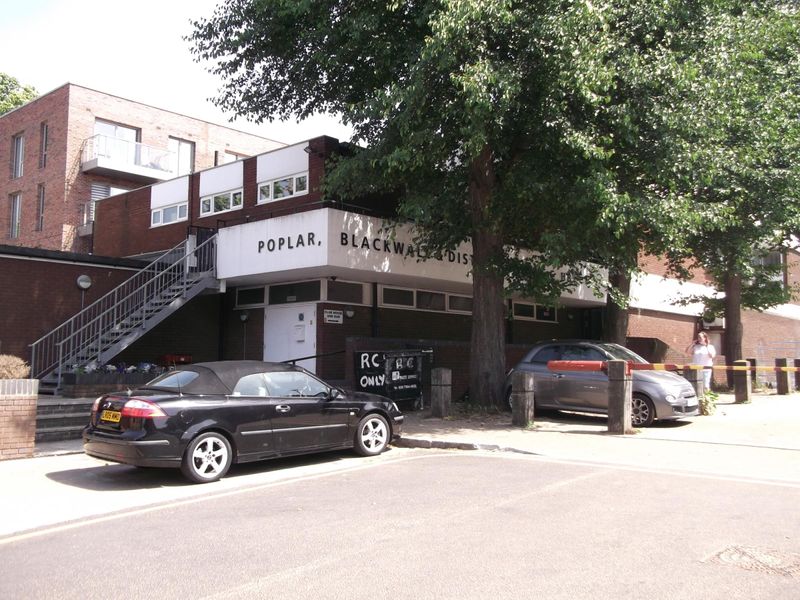 Poplar Rowing Club2 London E14-20220617.. (Pub, External). Published on 21-10-2022 