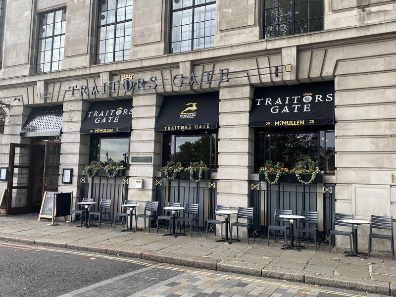 Traitors Gate External view. (Pub, External). Published on 10-11-2021 
