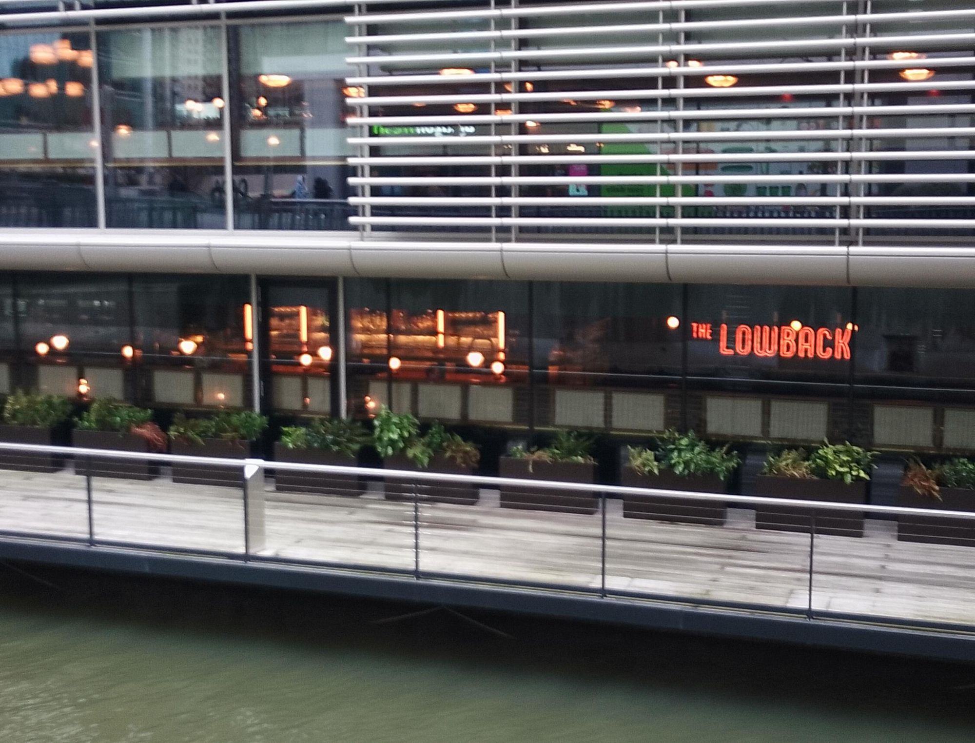 London E14-Lowback20240214.. (Pub, External). Published on 15-02-2024