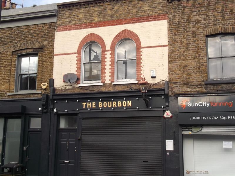 Bourbon London E3 taken 2022-01-16. (Pub, External). Published on 22-04-2022 