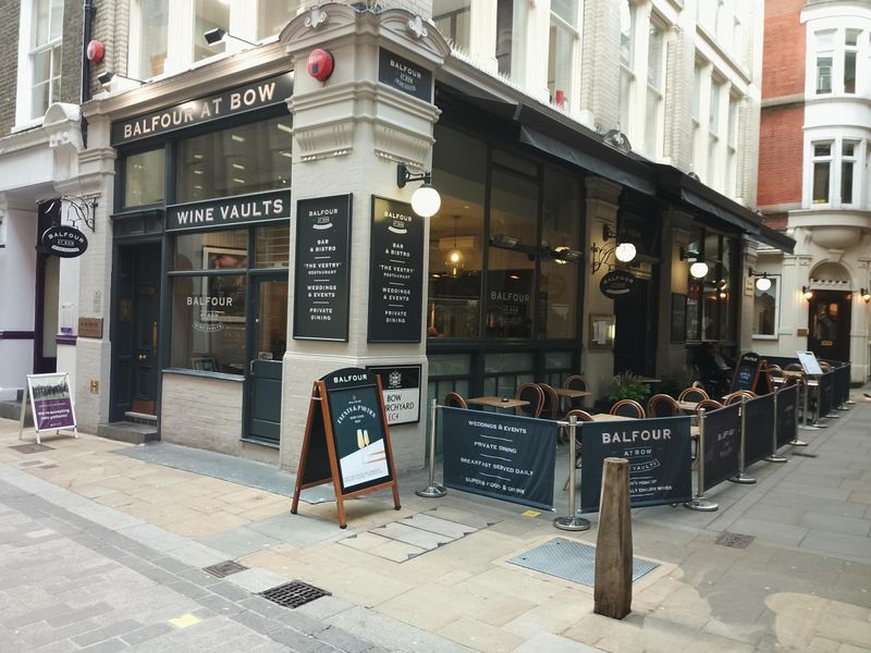 London EC4M-Balfour at Bow taken 20240125.. (Pub, External). Published on 26-01-2024