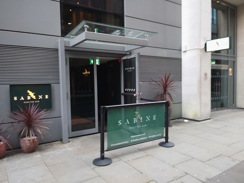 London EC4V-Sabines Rooftop Bar.j Taken 20240125. (Pub, External). Published on 26-01-2024