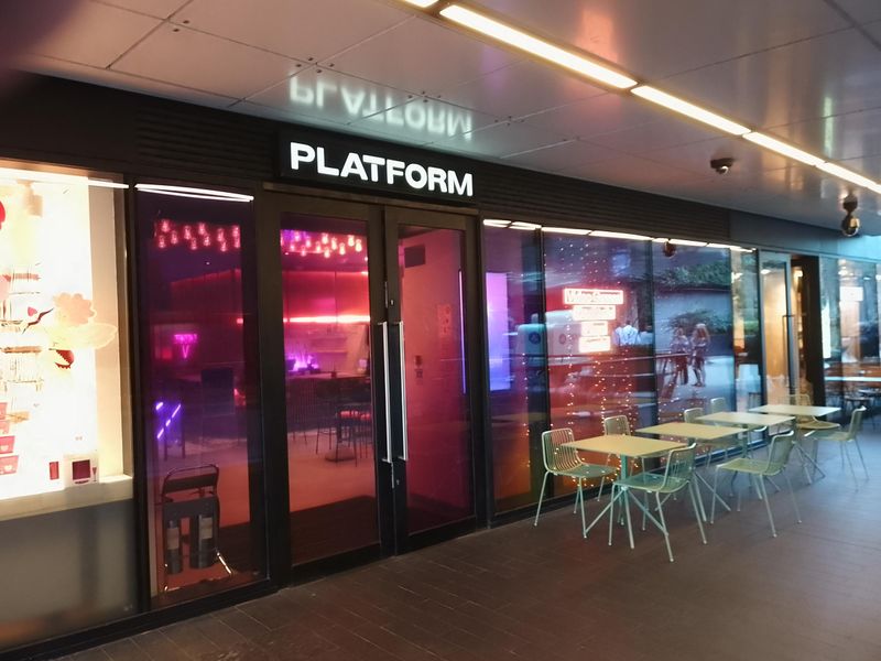 London E14 Platform Canary Whart taken 20240212. (Pub, External, Key). Published on 12-02-2024 