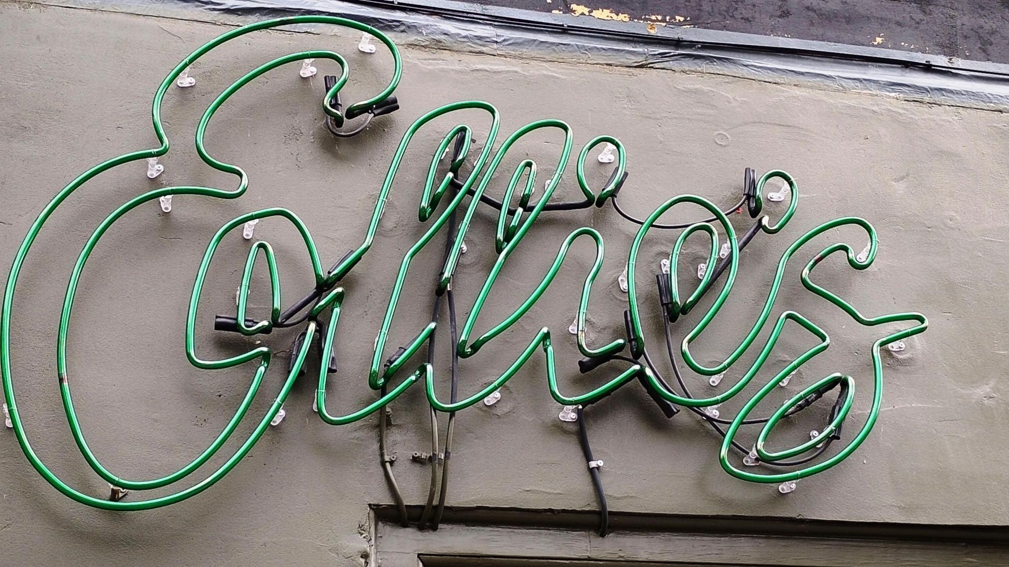 (Pub, External, Sign). Published on 29-10-2025