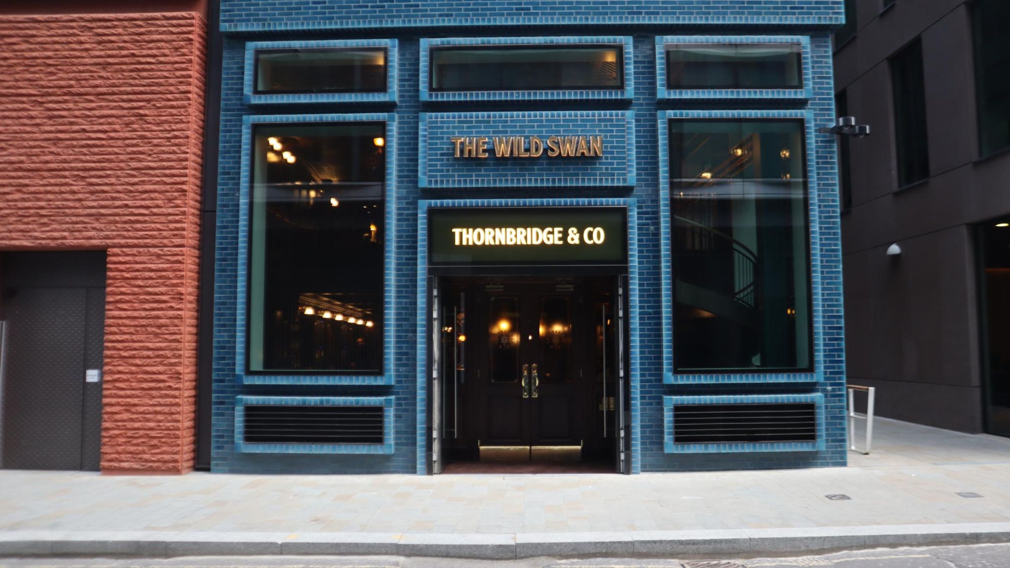 Wild Swan London EC4A 20260419. (Pub, External, Key). Published on 21-04-2026