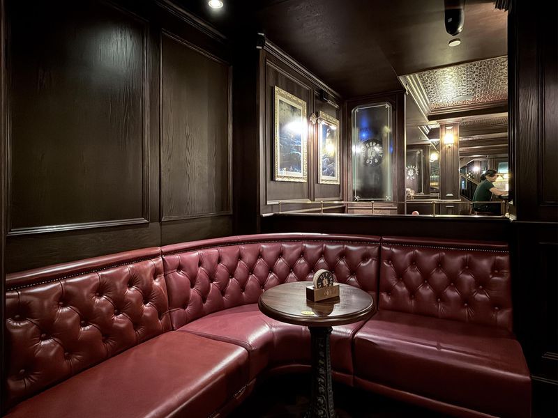 Wild Swan London EC4A 20260601.. (Pub, Bar). Published on 08-06-2026 
