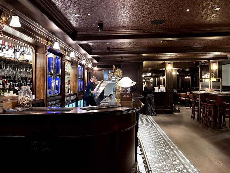 Wild Swan London EC4A 20260606. (Pub, Bar). Published on 21-07-2026 